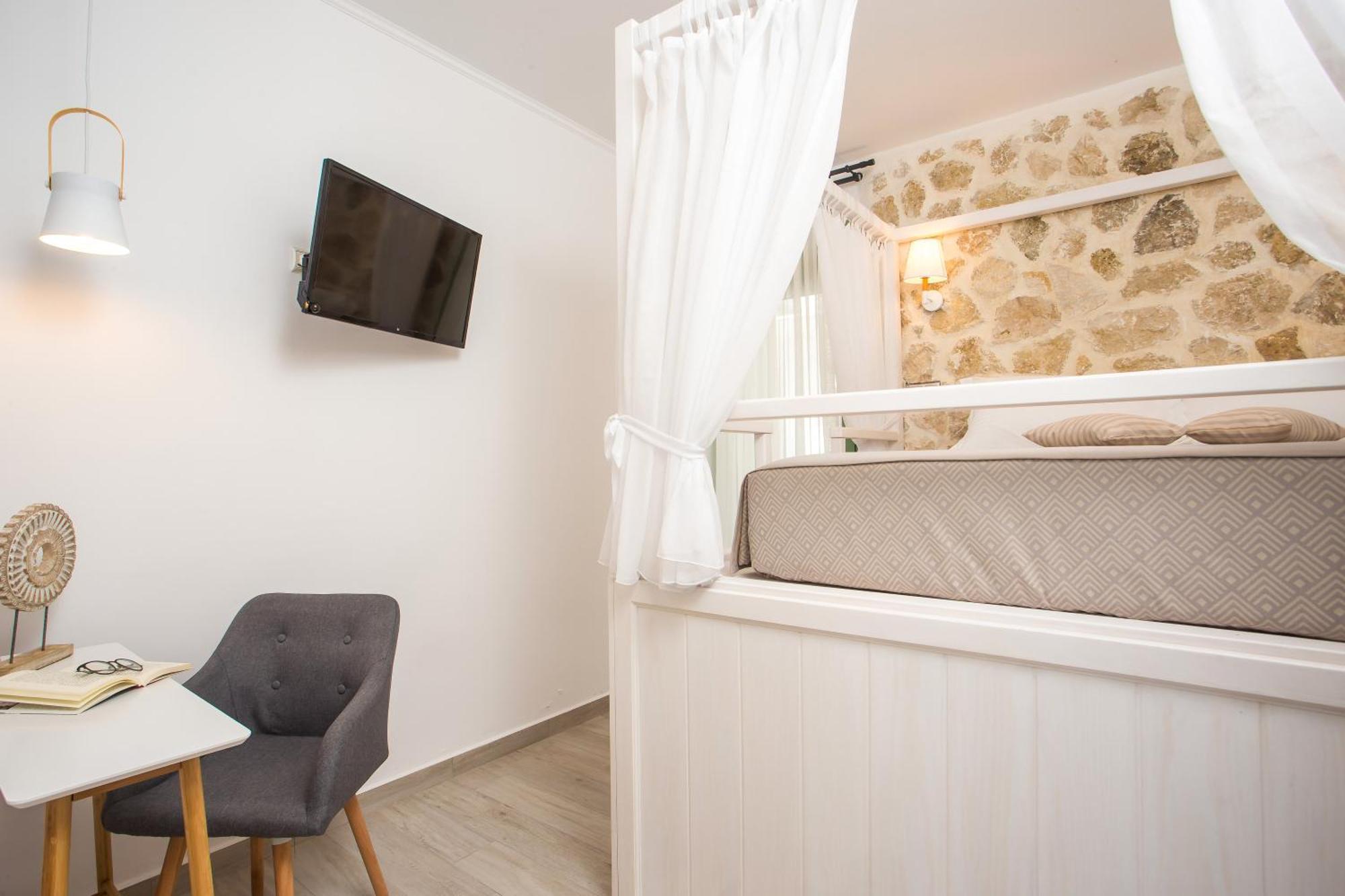 Egli Luxury Apartments Арханґелос Екстер'єр фото